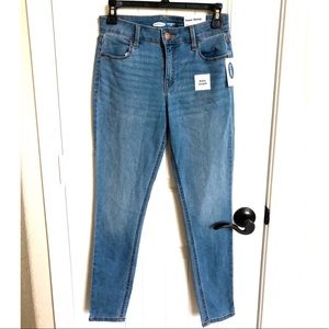 Old Navy - Super Skinny Ankle Jeans